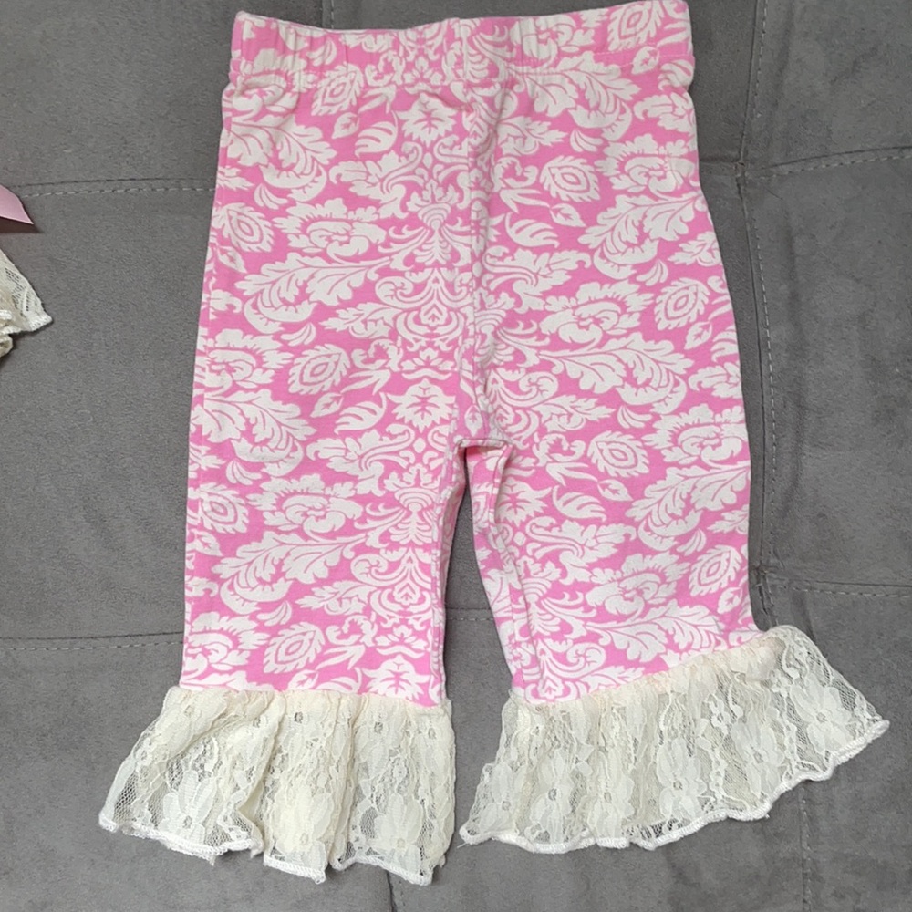Ricrac & Ruffles set - Picture 3 of 4